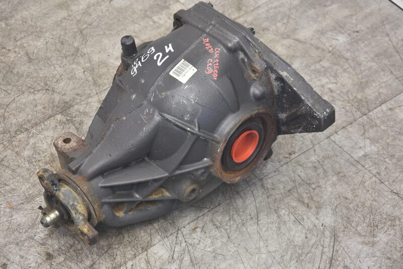 Mercedes CLK 220 CDI W209 Differential Hinten Achsgetriebe A2033501894