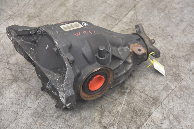 Mercedes E220 CDI W212 W204 Differential Hinten Differentialgetriebe A2123508403