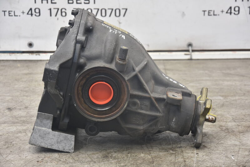 Mercedes E 63 AMG W212 Differential Hinten Differentialgetriebe A2123500102 Bild 6