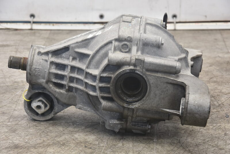 Porsche Cayenne 4,2 TDI Facelift 958 MFC Differential Hinten Achsgetriebe Bild 6