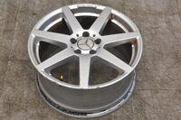 Mercedes C Klasse W204 W207 W212 Eins Stuck AMG Alufelge Felge A2044019902 Bild 1