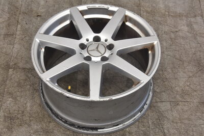 Mercedes C Klasse W204 W207 W212 Eins Stuck AMG Alufelge Felge A2044019902