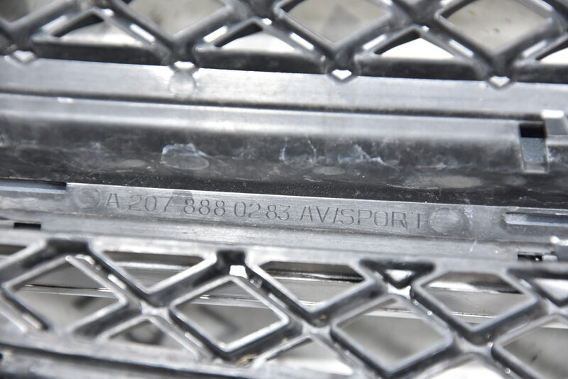 Mercedes E Coupe W207 C207 Kühlergrill Front Grill A2078880283 Bild 4