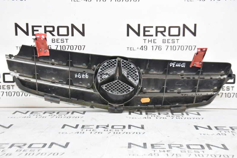 Mercedes CLK A209 C209 W209 Kühlergrill Front Grill A2098800123 Bild 2