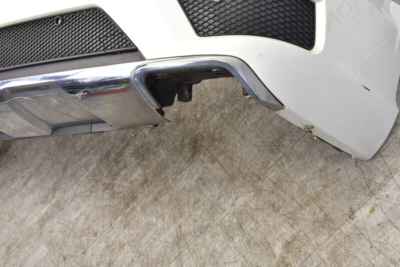 Mercedes GL X166 AMG Paket Stoßstange Hinten 799 Diamantweiss Perl Bild 5