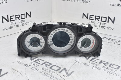 Mercedes W204 MPH Tacho Kombiinstrument Instrumententafel Automatik A2049008807