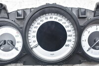 Mercedes W204 MPH Tacho Kombiinstrument Instrumententafel Automatik A2049008807 Bild 6