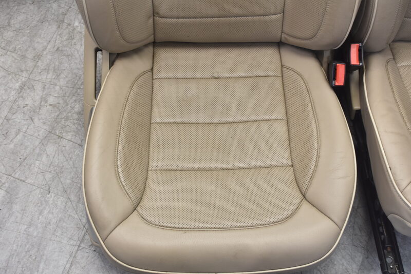 Mercedes GL X166 Innenausstattung Ausstattung Sitze Kunstleder Bild 3