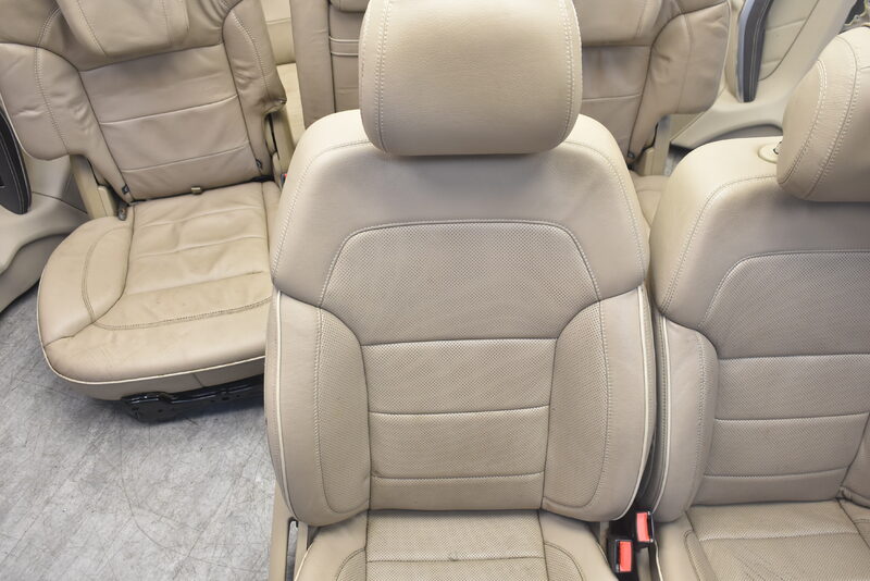 Mercedes GL X166 Innenausstattung Ausstattung Sitze Kunstleder Bild 4