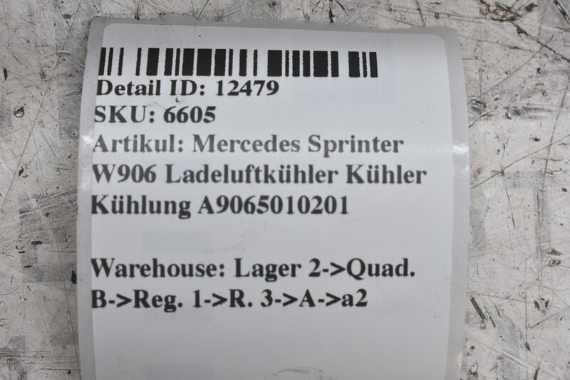 Mercedes Sprinter  W906 Ladeluftkühler Kühler Kühlung A9065010201 Bild 7