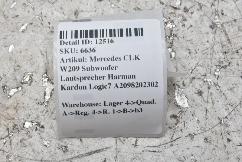 Mercedes CLK W209 Subwoofer Lautsprecher Harman Kardon Logic7 A2098202302 Bild 8