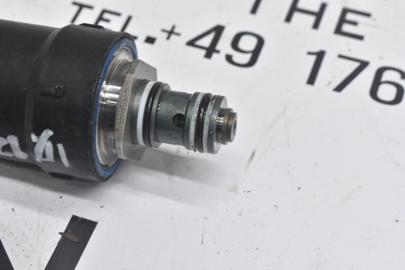 Mercedes S W220 CL W215 SL R230 ABC Ventil Ventilblock A2209970136 Bild 3
