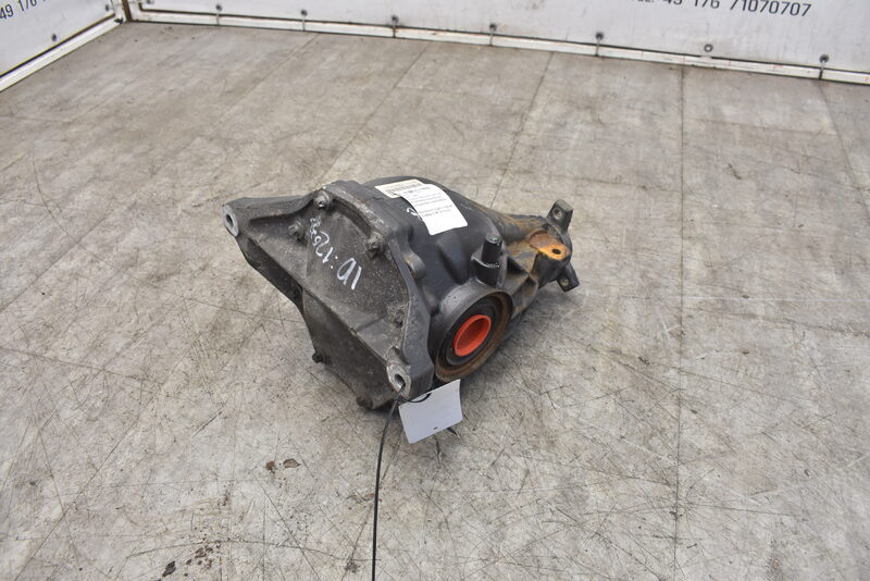 Mercedes C 220 CDI W204 Differential Hinten Differentialgetriebe A2043505610