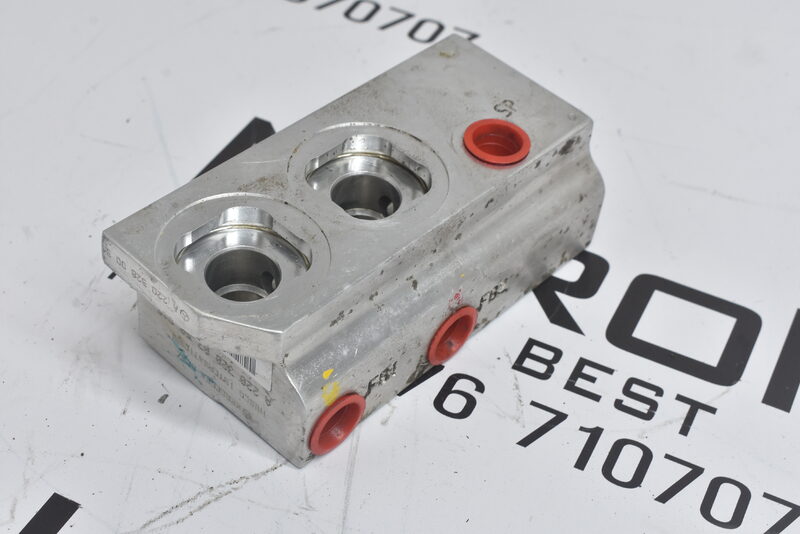 Mercedes R230 SL 55 500 600 ABC Fahrwerk Ventil Ventilblock Einheit A2203280031