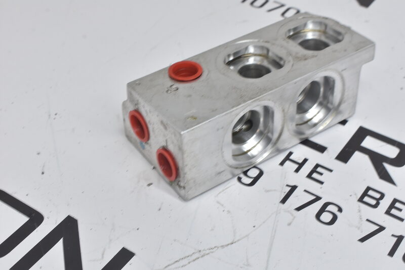 Mercedes R230 SL 55 500 600 ABC Fahrwerk Ventil Ventilblock Einheit A2203280031 Bild 2