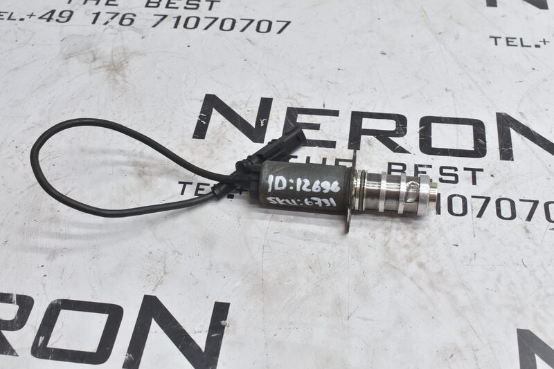 Mercedes 63 AMG W164 W204 W212 W221 R230 Nockenwelle Magnetventil A1560500965 Bild 2