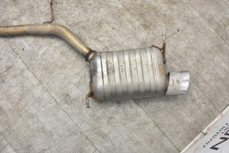 Mercedes SLK 350 R171  Auspuffen und Endtopfen A1714910201 A1714910401 Bild 4