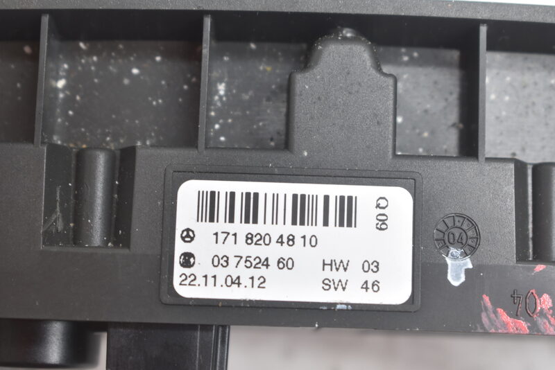 Mercedes SLK R171  Schalterleiste Schalterblock Bedienfeld A1718204810 Bild 5