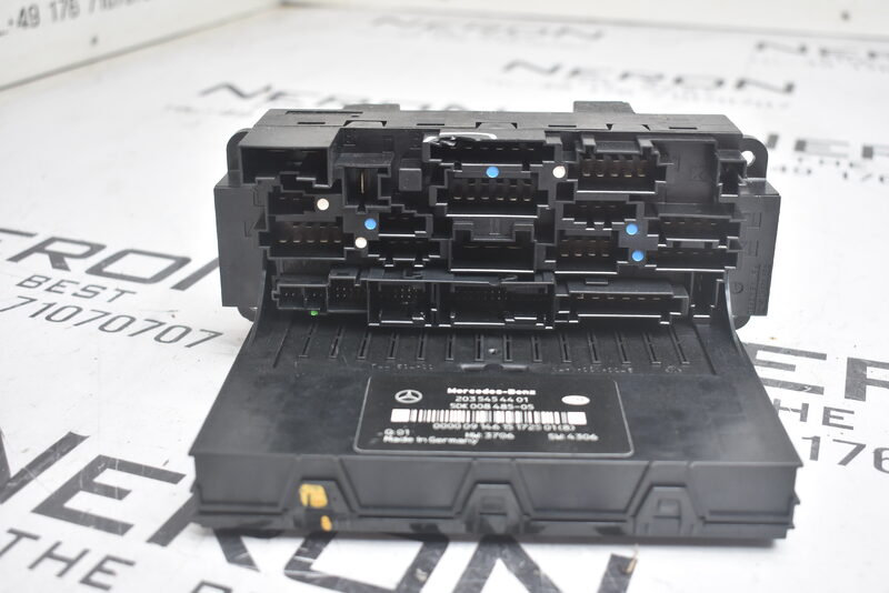 Mercedes CLK W209 Sicherungskasten Relais Box Steuergerät SAM Modul A2035454401 Bild 3