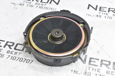 Mercedes CLK W209  Subwoofer Lautsprecher BOSE A2098200002