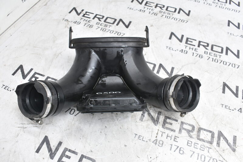 Mercedes E63 AMG W212  Motor Luftführung Reinluftrohr A1560900329 Bild 2