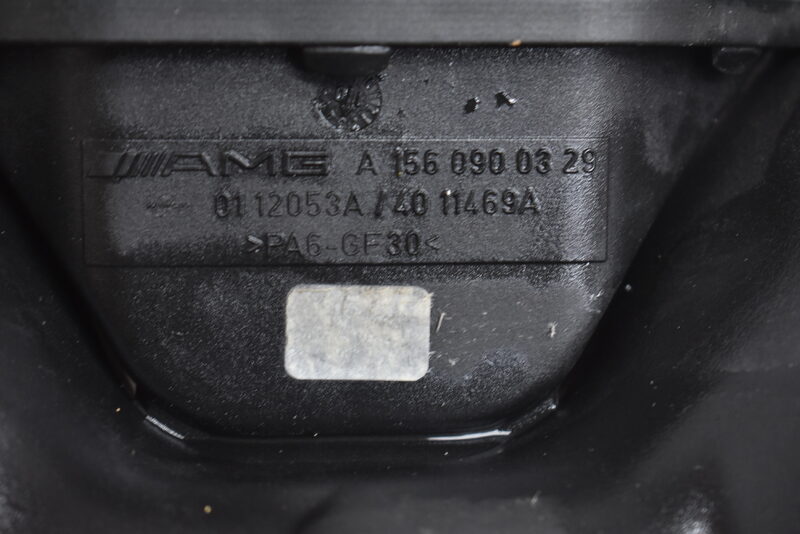 Mercedes E63 AMG W212  Motor Luftführung Reinluftrohr A1560900329 Bild 3