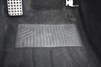 Mercedes E Klasse W212 Fahrerbod Belag  Schwarz Vorne Links A2126803840 Bild 3