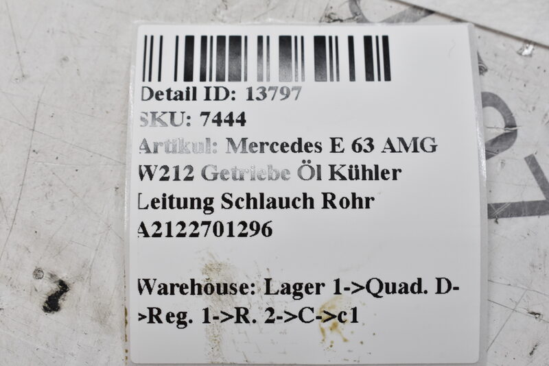Mercedes E 63 AMG W212 Getriebe Öl Kühler Leitung Schlauch Rohr A2122701296 Bild 4