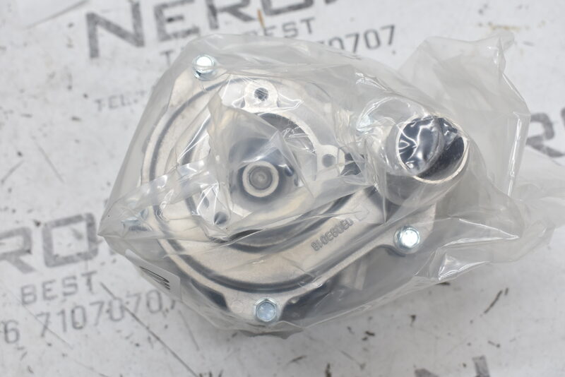 Wasserkühlmittelpumpe für Land Rover Defender 90/110 2,4L LR004799A Bild 4