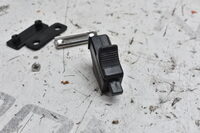 Land Rover Defender Seitlich Hinten Schiebefenster MWC7648 Bild 4