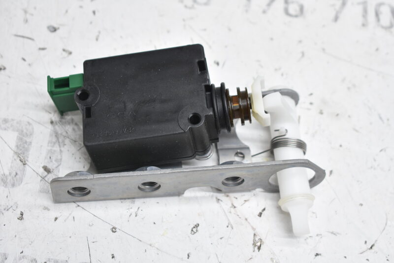 Land Rover Discovery Antrieb Schließen Verriegelung Motorhaube  FUG500120