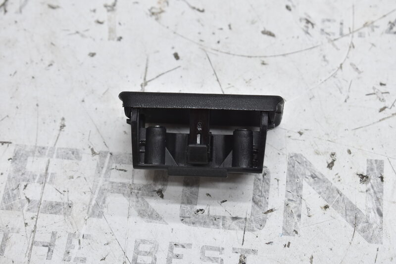 Land Rover Freelander 1 Handschuhfach Riegel Baugruppe FNC000010PMA Bild 3