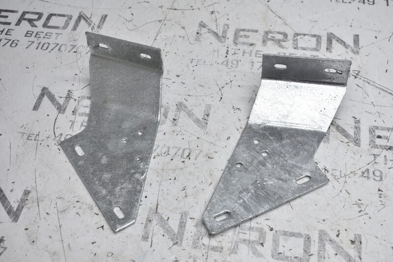 Land Rover Defender Schott / Innenflügelhalterungen SET feuerverzinkt NRC7436 Bild 2