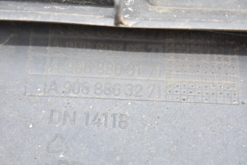Volkswagen Crafter 2E Stoßstange Schürze Hinten Volkswagen T7T7 Weiss Bild 7