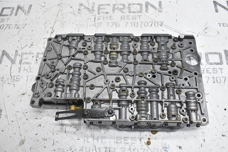 Mercedes 350 R171  Mechatronik Getriebeventilkarosserie A2202702106 Bild 3