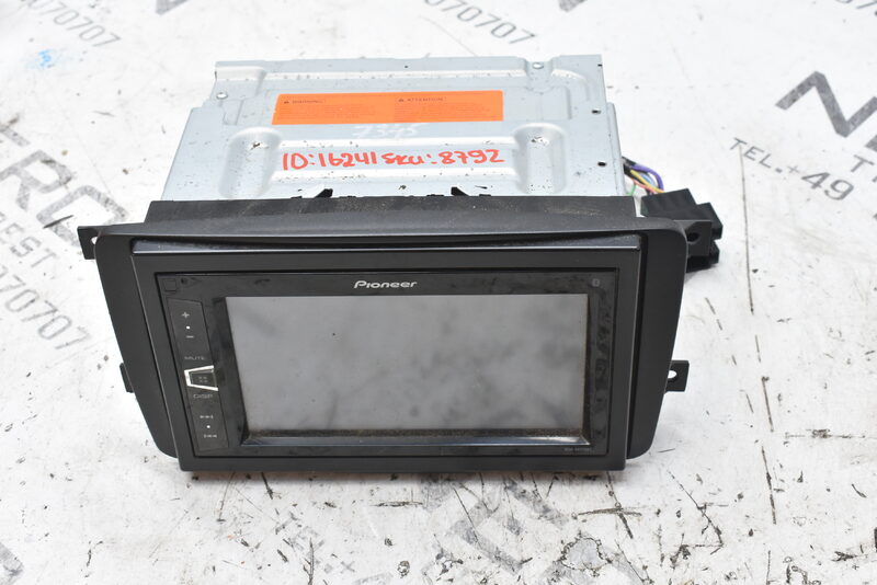 Autoradio CD/DVD Player Pioneer MVH-AV270BT für Mercedes CLK W209