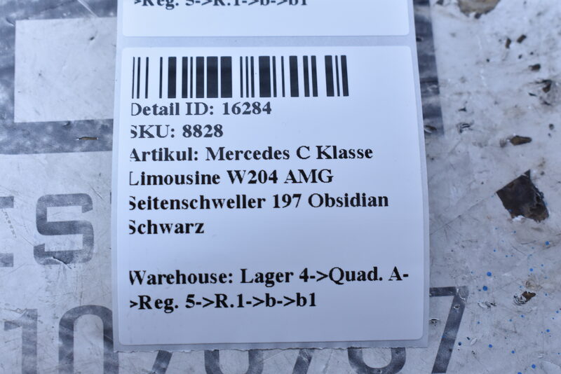 Mercedes C Klasse Limousine W204  AMG Seitenschweller 197 Obsidian Schwarz Bild 8