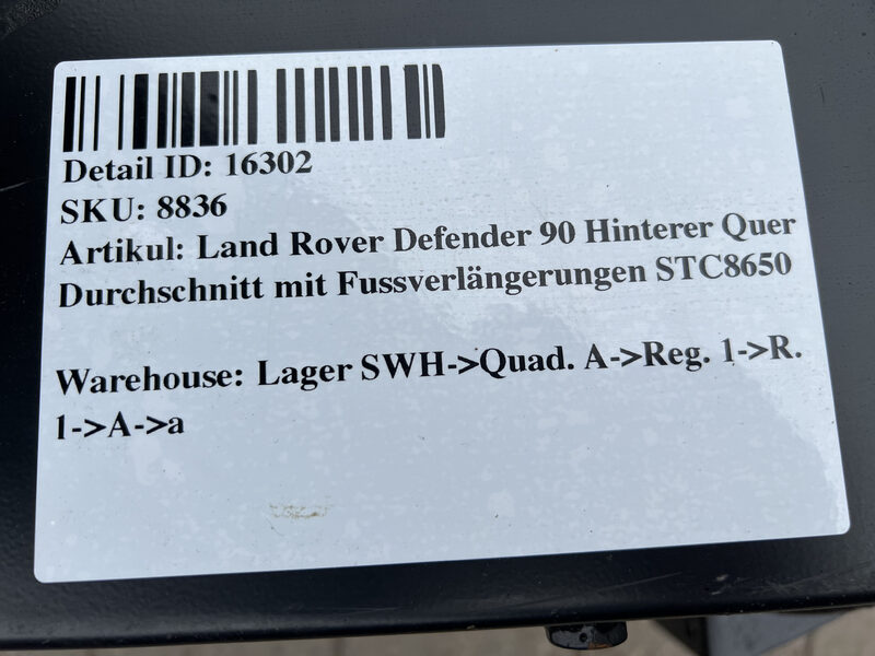 Land Rover Defender 90 Hinterer Quer Durchschnitt mit Fussverlängerungen STC8650 Bild 8