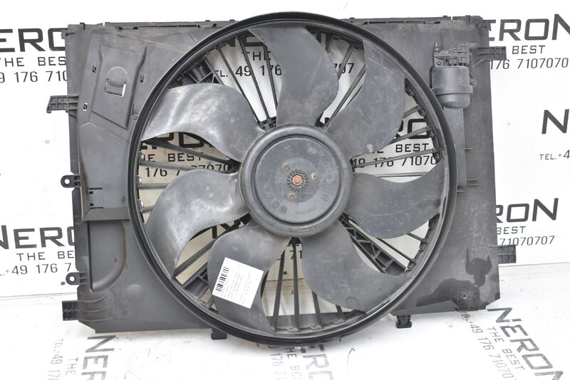 Mercedes 200 220 250 CDI W204 W212  Kühlerlüfter Elektrolüfter A2045000755