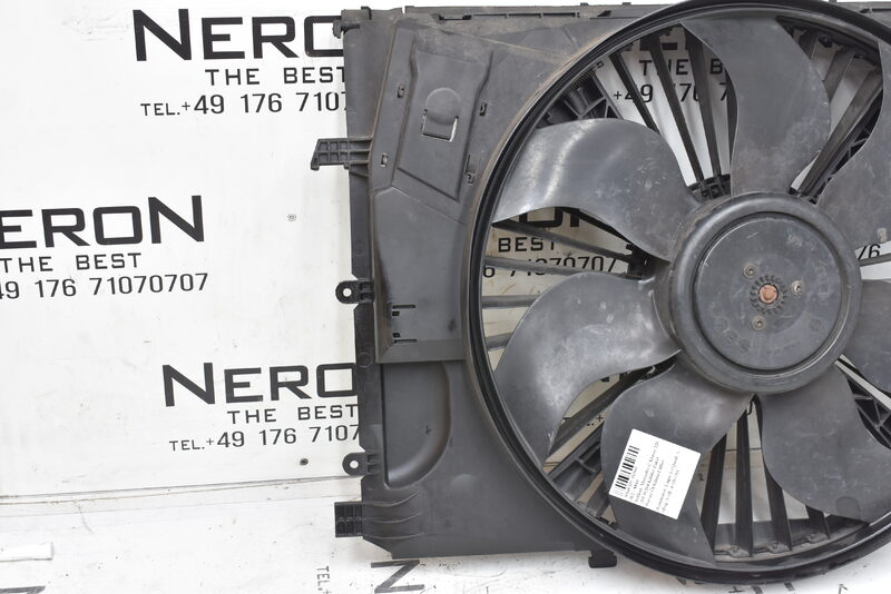Mercedes 200 220 250 CDI W204 W212  Kühlerlüfter Elektrolüfter A2045000755 Bild 2