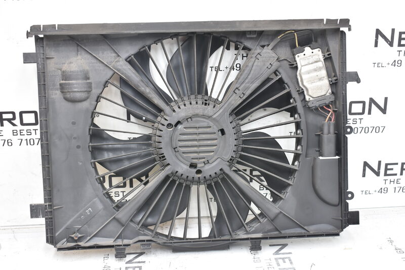 Mercedes 200 220 250 CDI W204 W212  Kühlerlüfter Elektrolüfter A2045000755 Bild 4