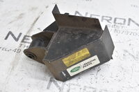 Land Rover 109 Chassis-Teil Fedearufhängung hinten STC8290 Bild 1