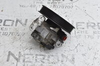 Mercedes 200/220 CDI W204 W211 Servopumpe Hydraulik Pumpe Lenkung A0044667001 Bild 2