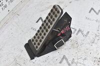 Mercedes E Klasse W212  Gaspedal Gaspedalbelag Pedal A2045000204 Bild 1