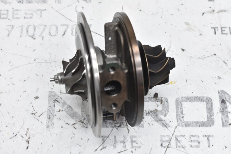 Turbolader Rumpfgruppe für Defender TD4 LR018396C Bild 2
