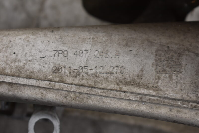 Porsche Cayenne 958 Achsschenkel Radlager Radträger Vorne Rechts 7P0407246A Bild 4