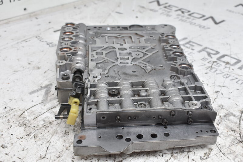 Mercedes  R171  Mechatronik Steuereinheit Getriebeventilkarosserie  A2202702106 Bild 3