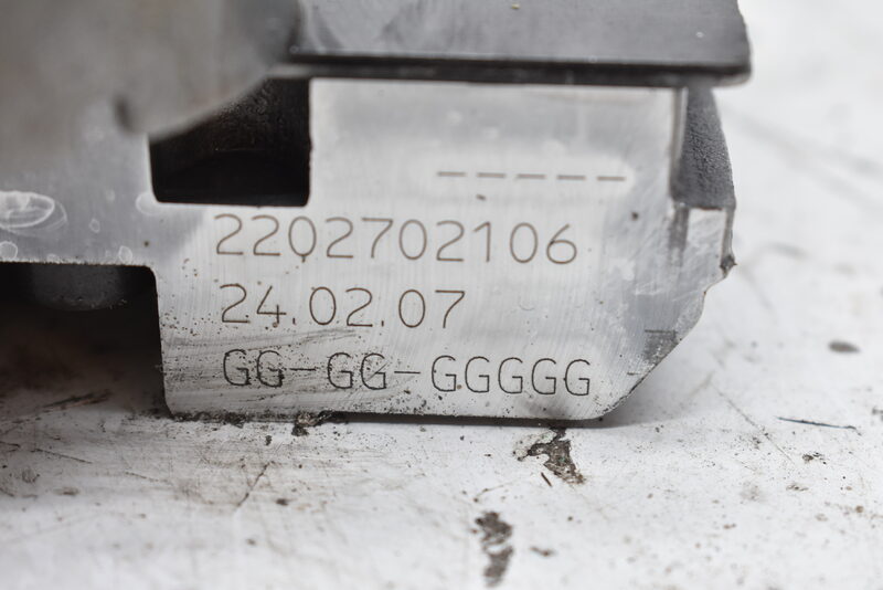 Mercedes  R171  Mechatronik Steuereinheit Getriebeventilkarosserie  A2202702106 Bild 6