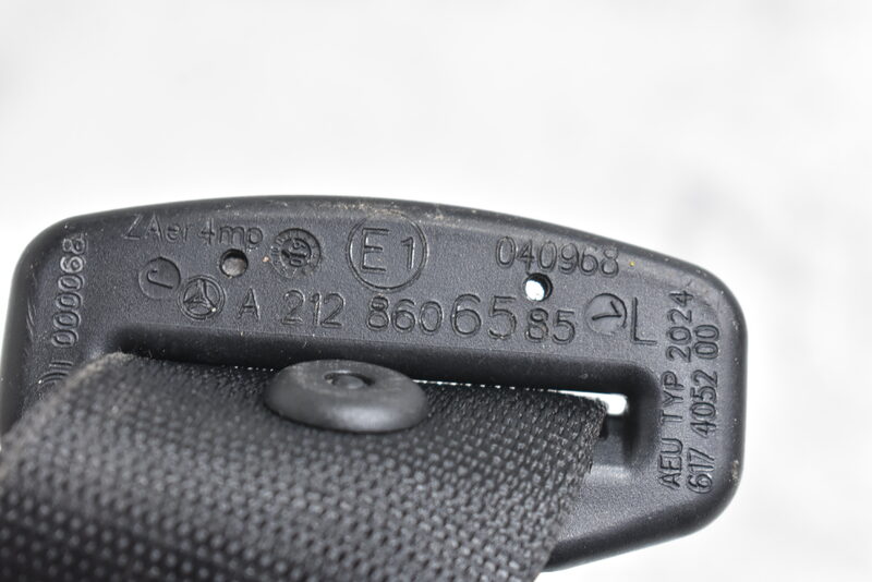 Mercedes E W212 Sicherheits Anschnall Gurt Vorne Links Schwarz A2128606585 Bild 4