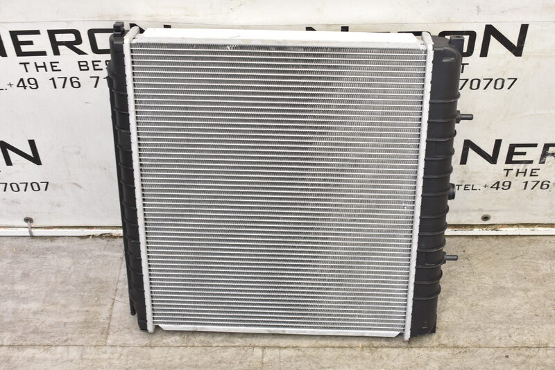 Kühler Wasserkühler Motorkühler für Land Rover ESR2270 Bild 3